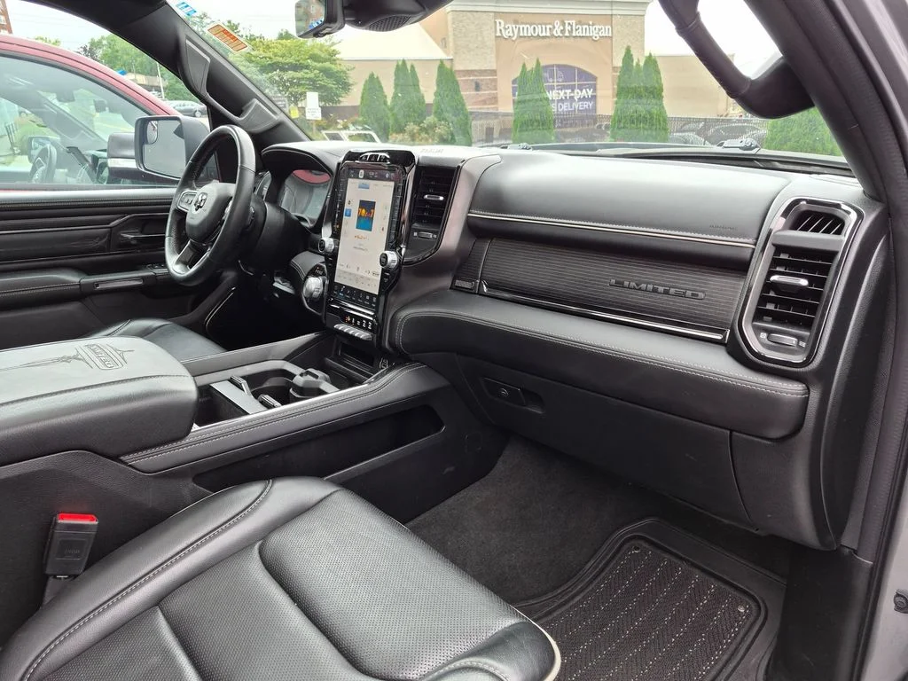 Used 2023 Silver Ram Limited image 33