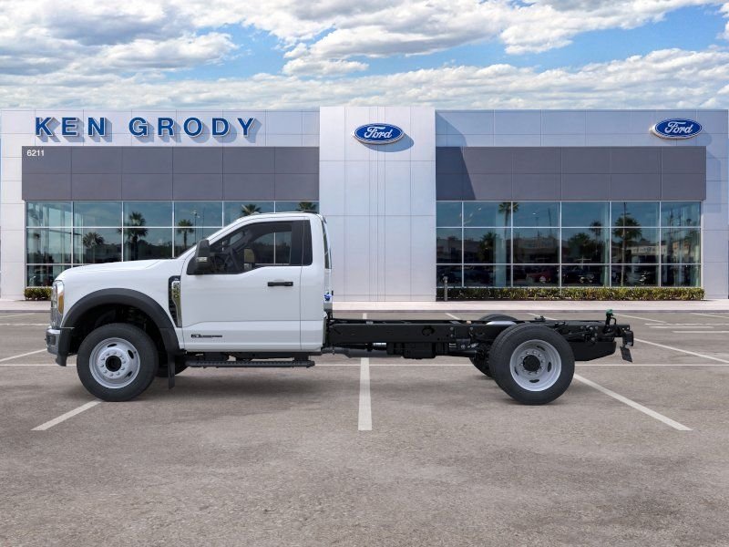 New 2026 Oxford White Ford XL image 4