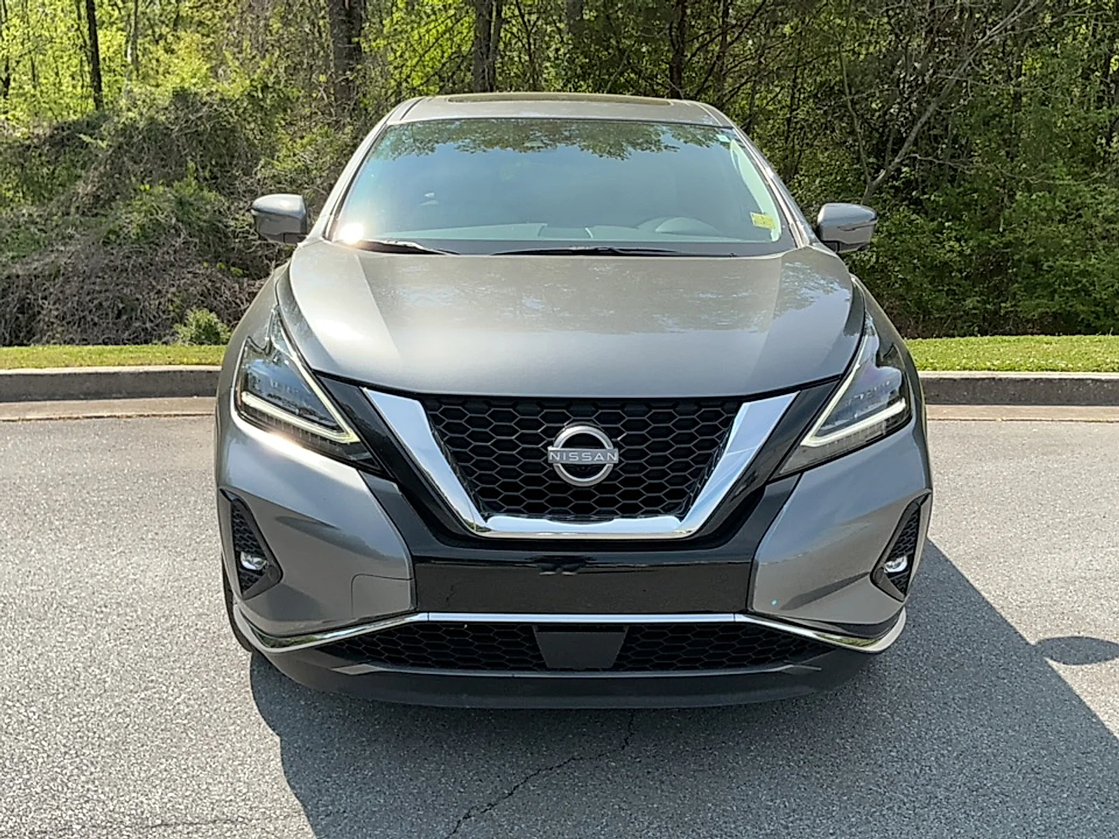 Used 2023 Boulder Gray Pearl Nissan SL FWD image 18