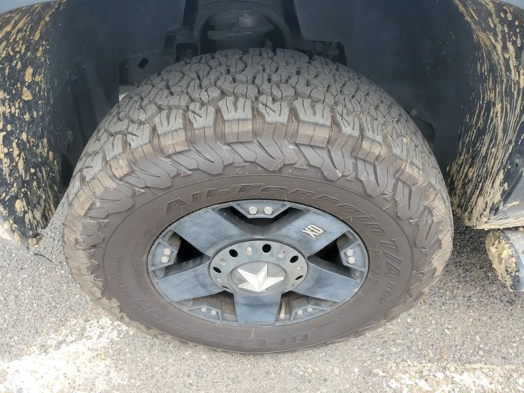 Used 2012 Gray Chevrolet LT image 11