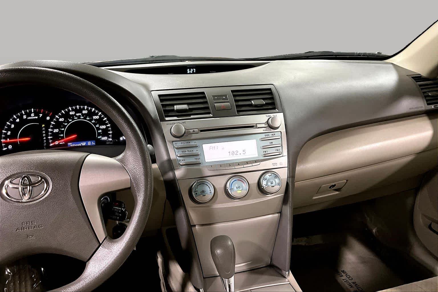 Used 2008 Blue Ribbon Metallic Toyota LE image 6