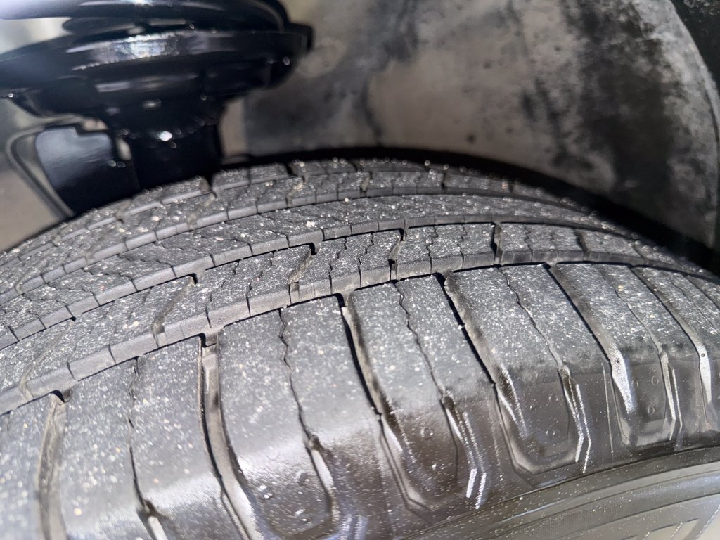 Used 2013 Gray Honda EX-L image 28