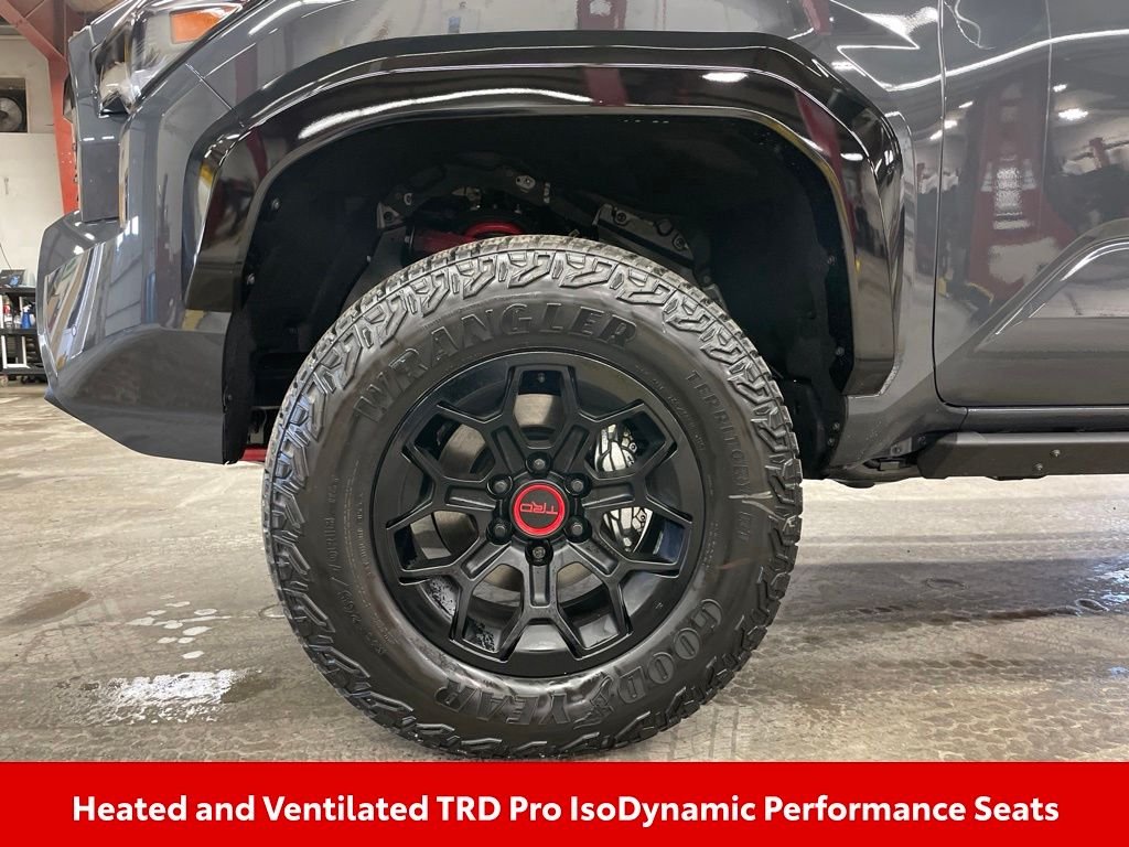 2026 Toyota Tacoma TRD Pro - Photo 9