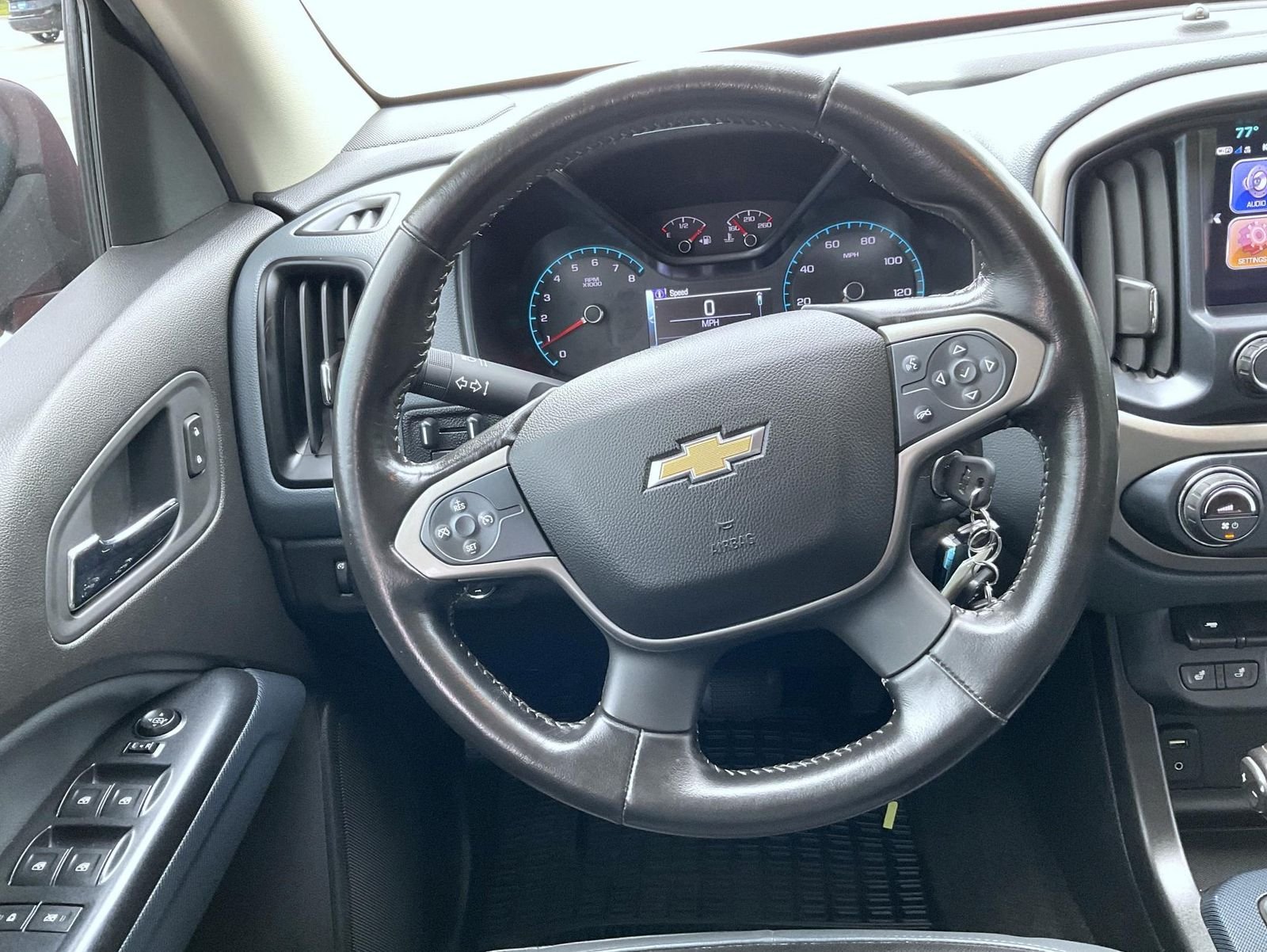 Used 2017 Red Chevrolet Z71 image 13