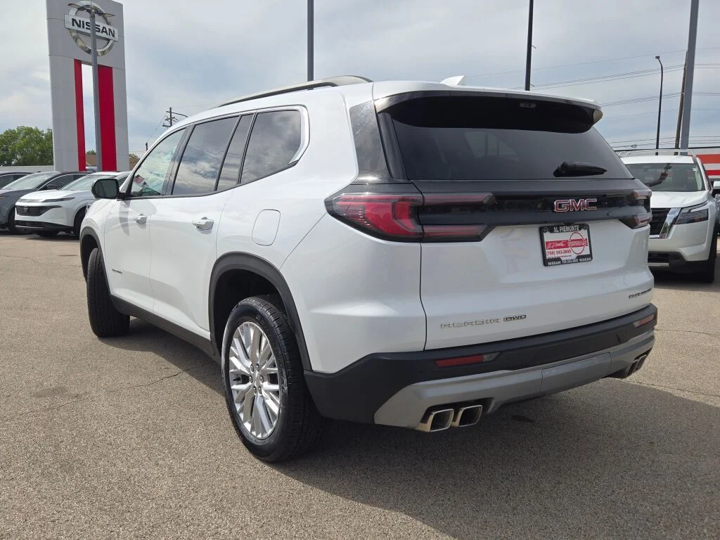 Used 2026 White GMC Elevation image 14