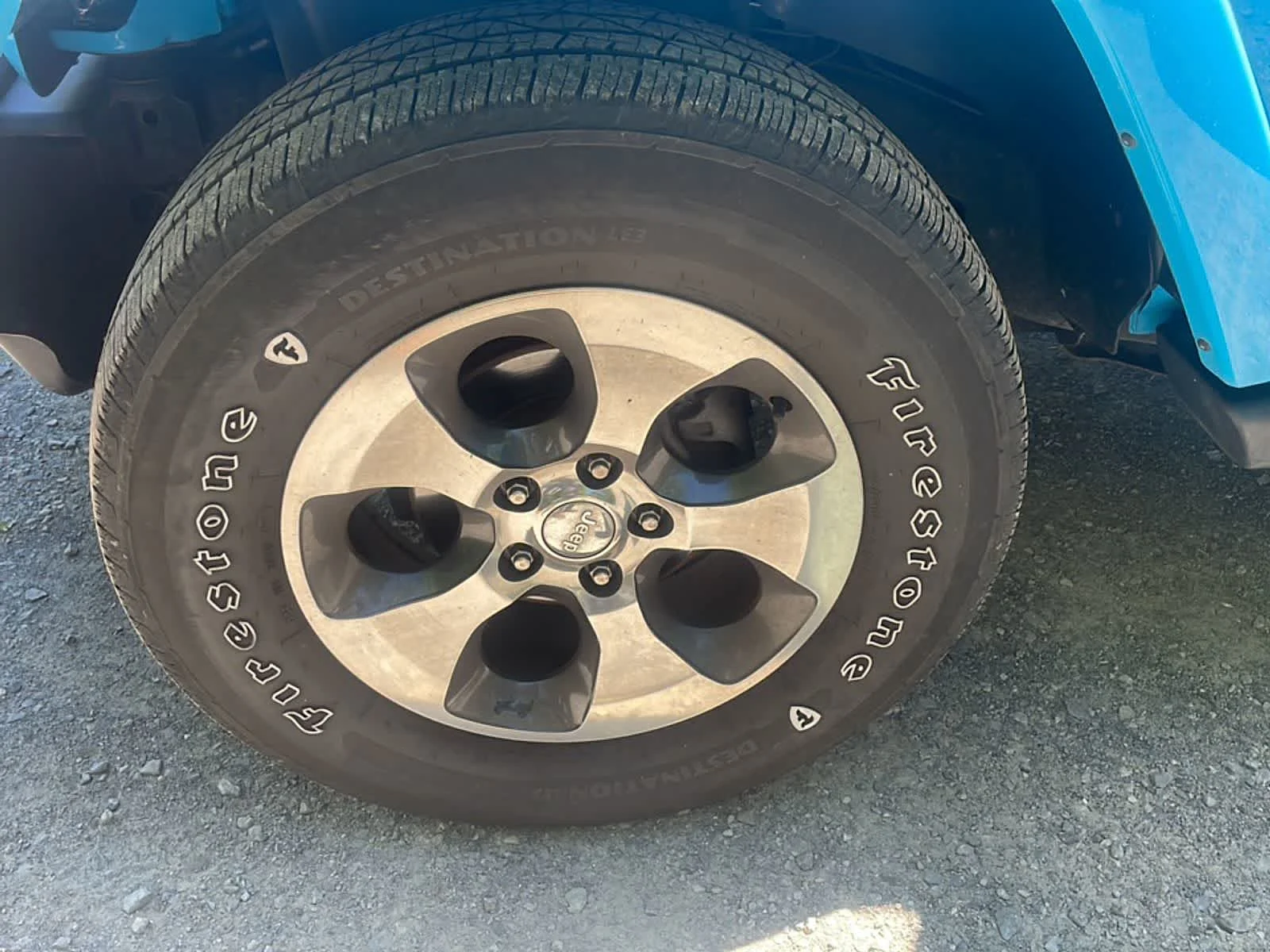 Used 2017 Chief Clearcoat Jeep Sahara image 22