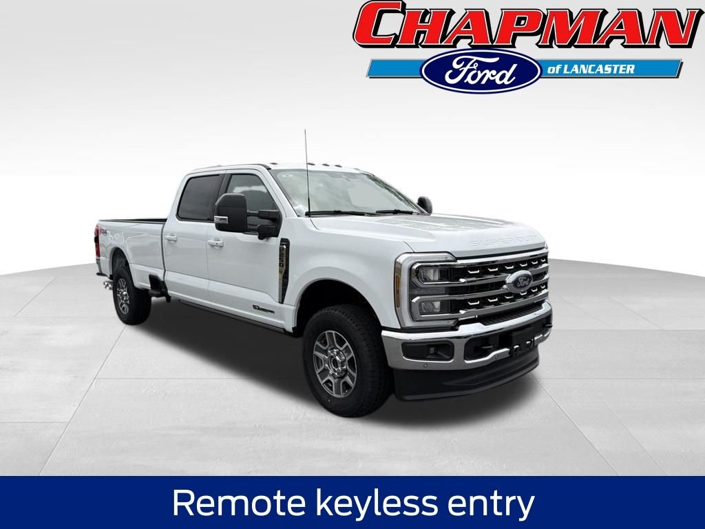 New 2026 Oxford White Ford F-250® Lariat® image 3