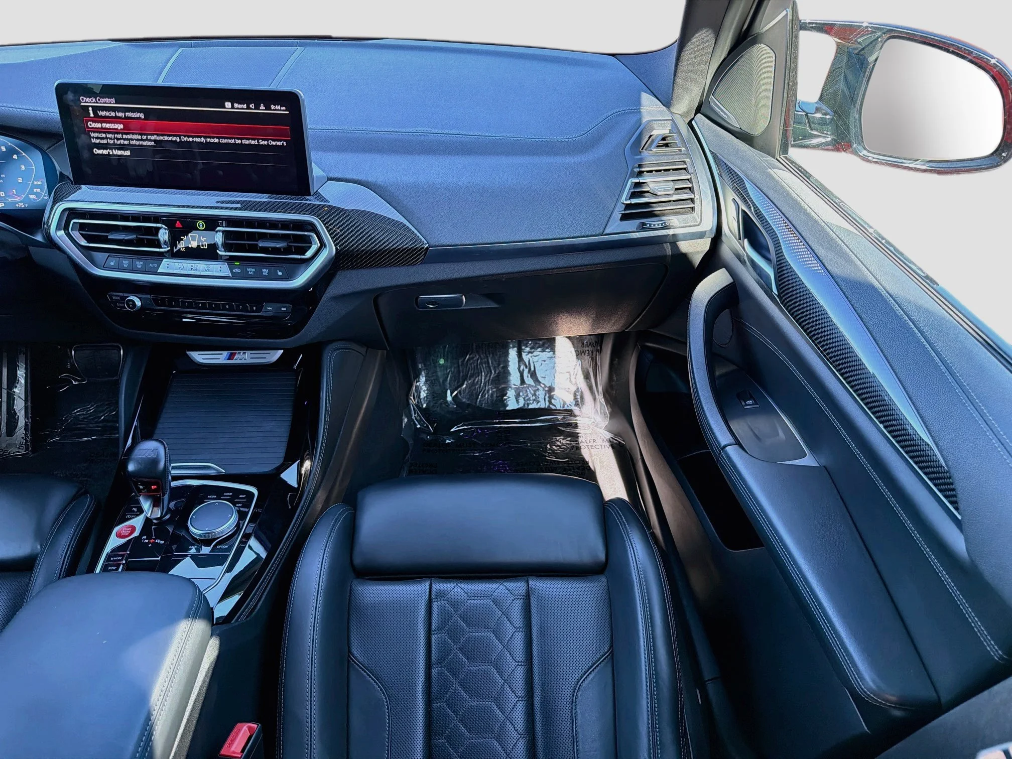 Used 2023 Toronto Red Metallic BMW M image 18