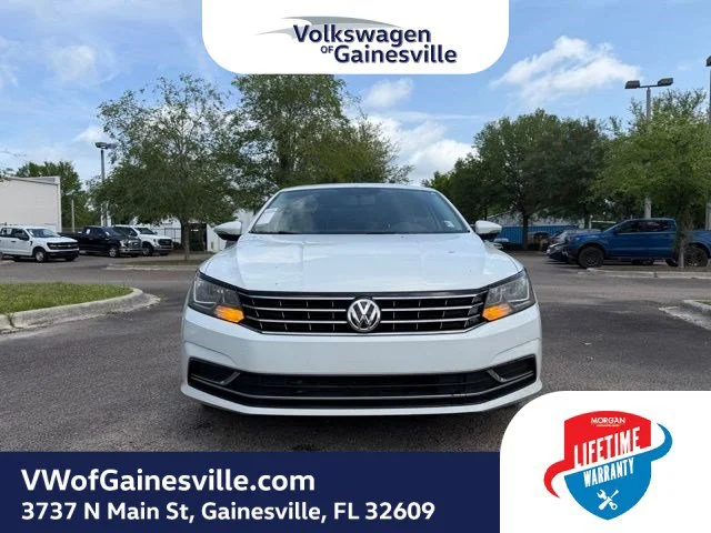 2018 Volkswagen Passat 2.0T SE Auto's photo