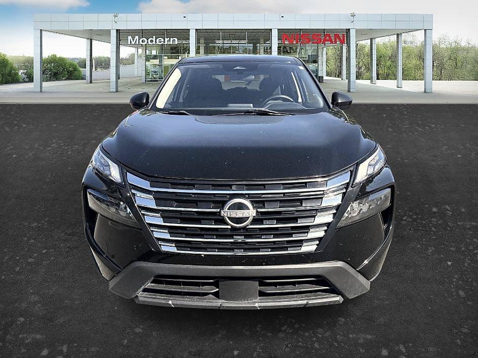 Certified Used 2024 Super Black Nissan SV image 8