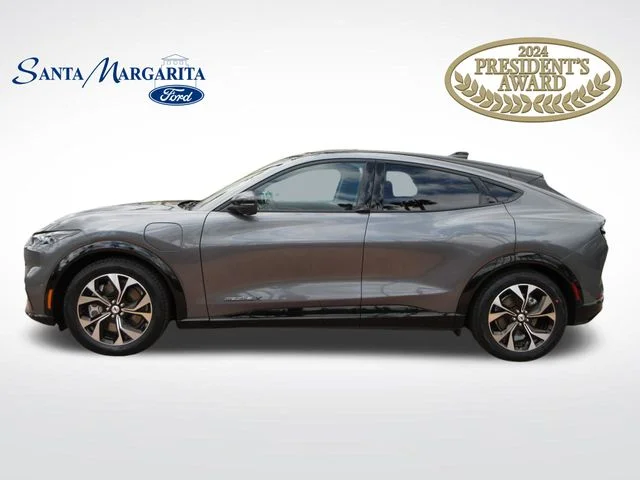 2023 Ford Mustang-Mach-e Premium's photo