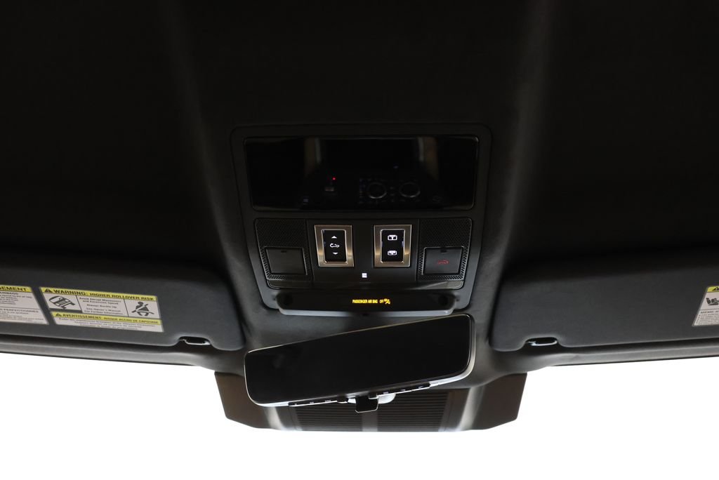New 2026 Woolstone Green Land Rover X image 13