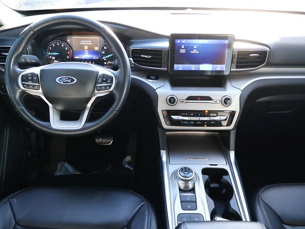 2023 Ford Explorer XLT - Photo 37