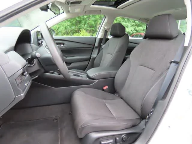 2024 Honda Accord EX - Photo 11