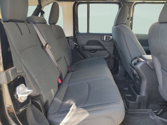 Used 2025 Black Jeep Sahara 4xe image 32