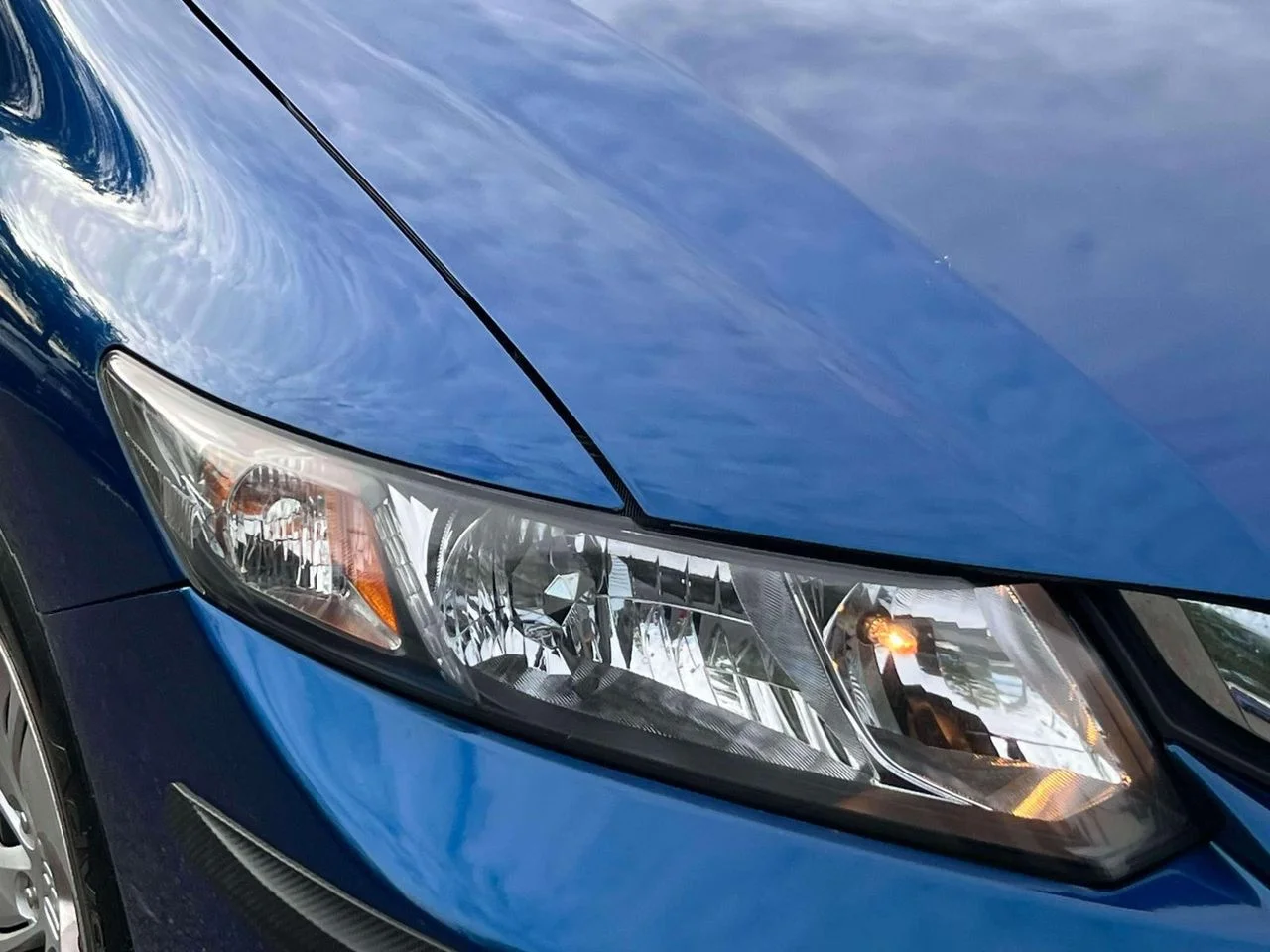 Used 2013 Blue Honda LX image 15