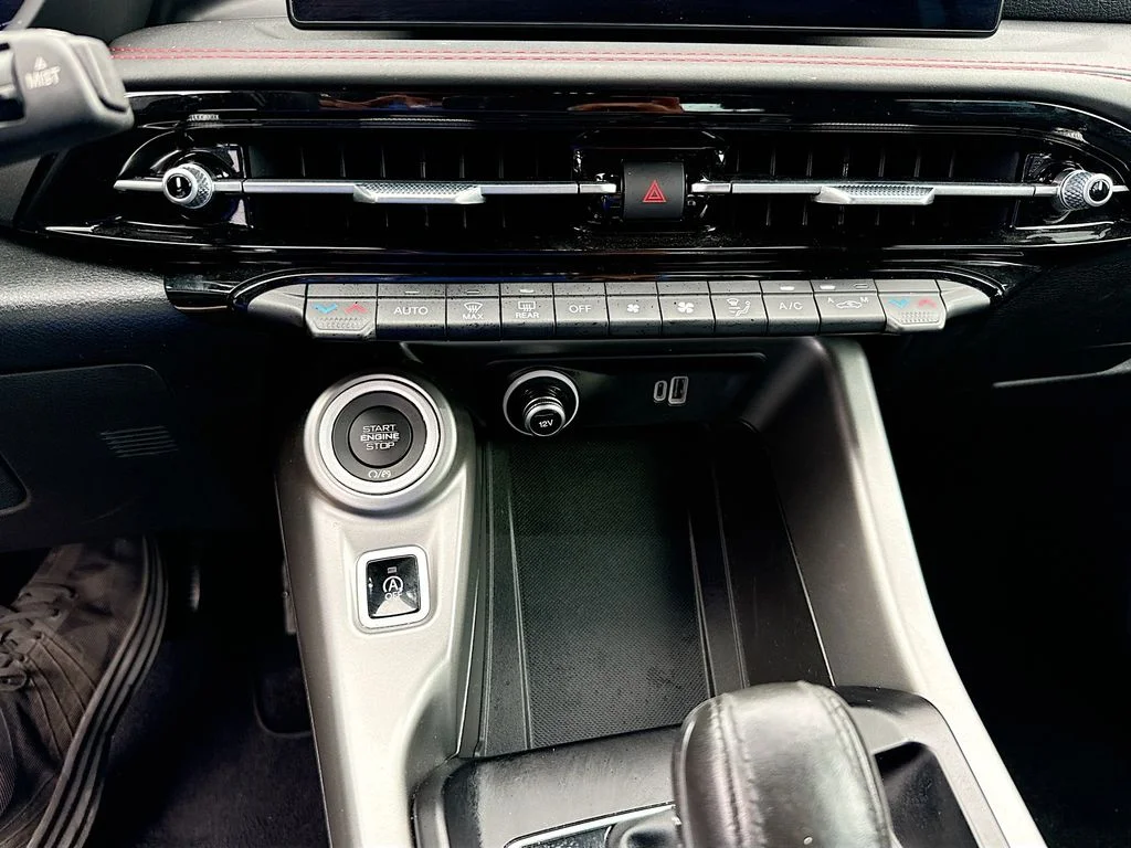 Used 2024  Dodge GT image 15