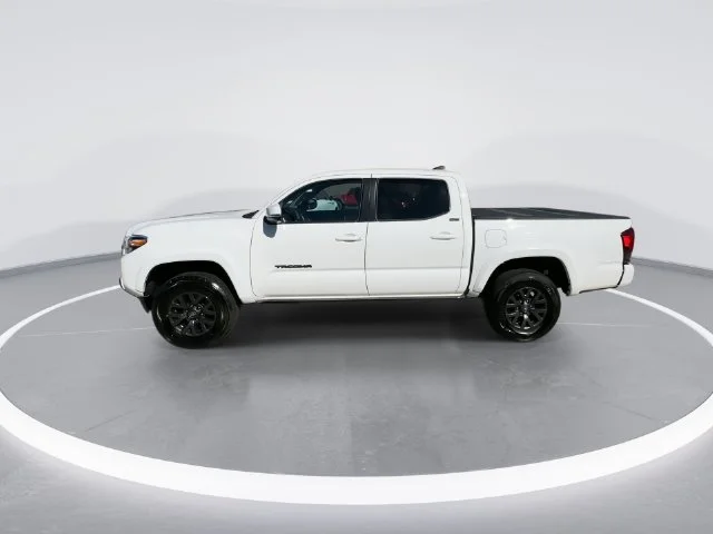 Used 2023 White Toyota SR5 image 4