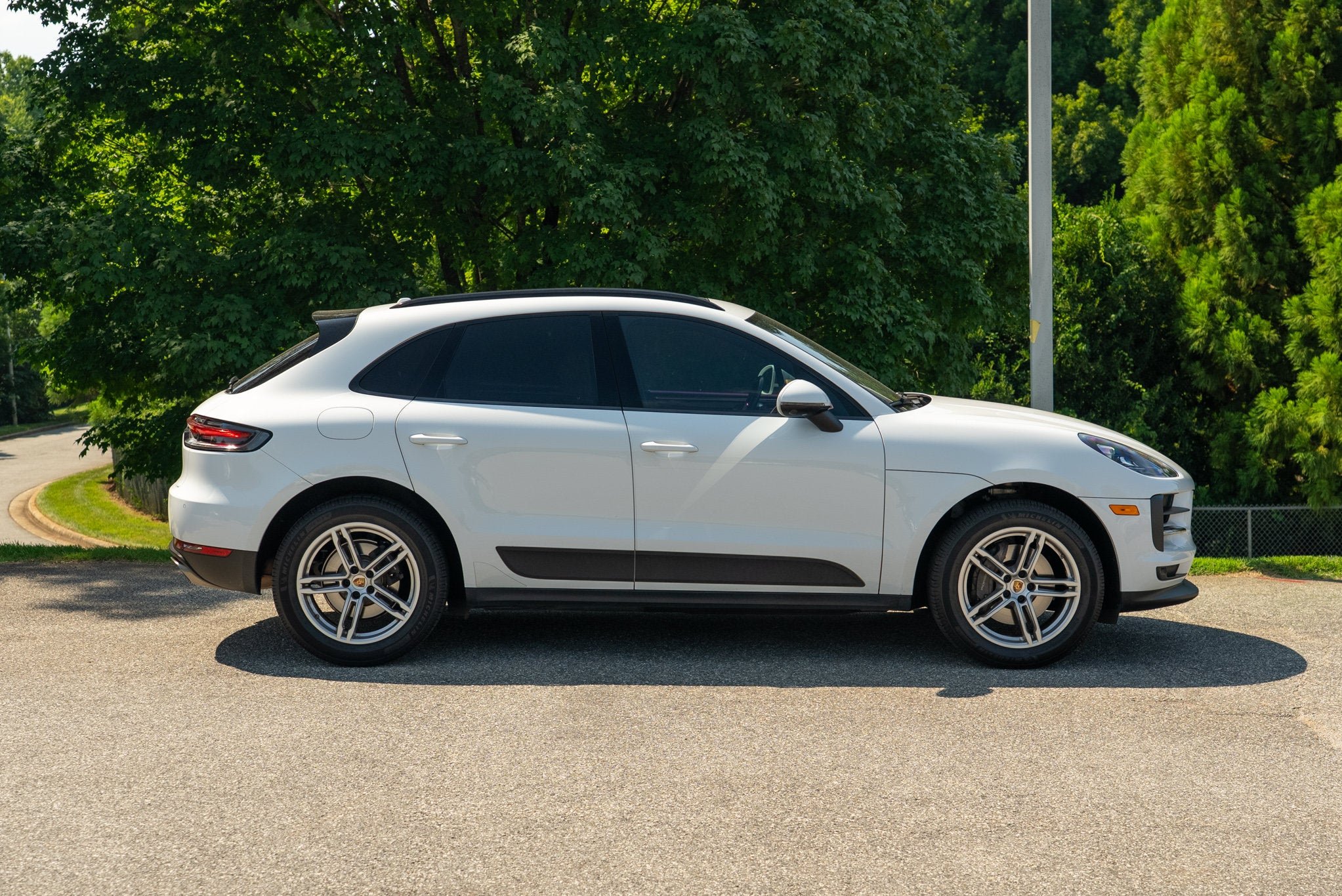 Used 2021 White Porsche  image 8
