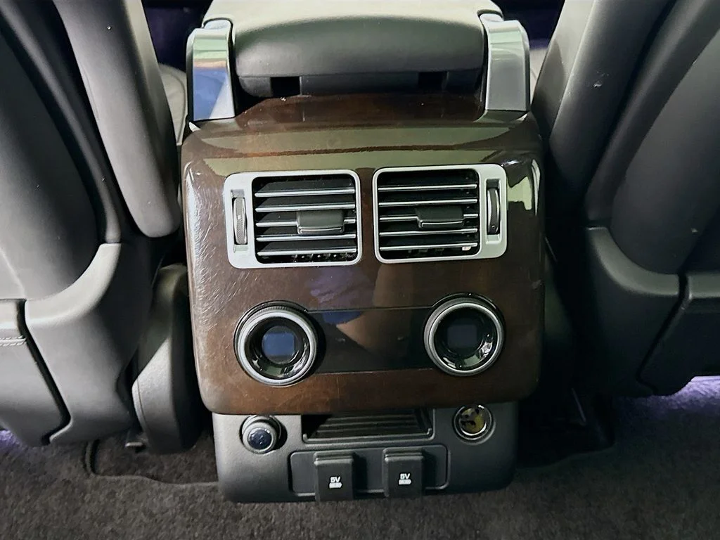 Used 2020  Land Rover HSE image 27