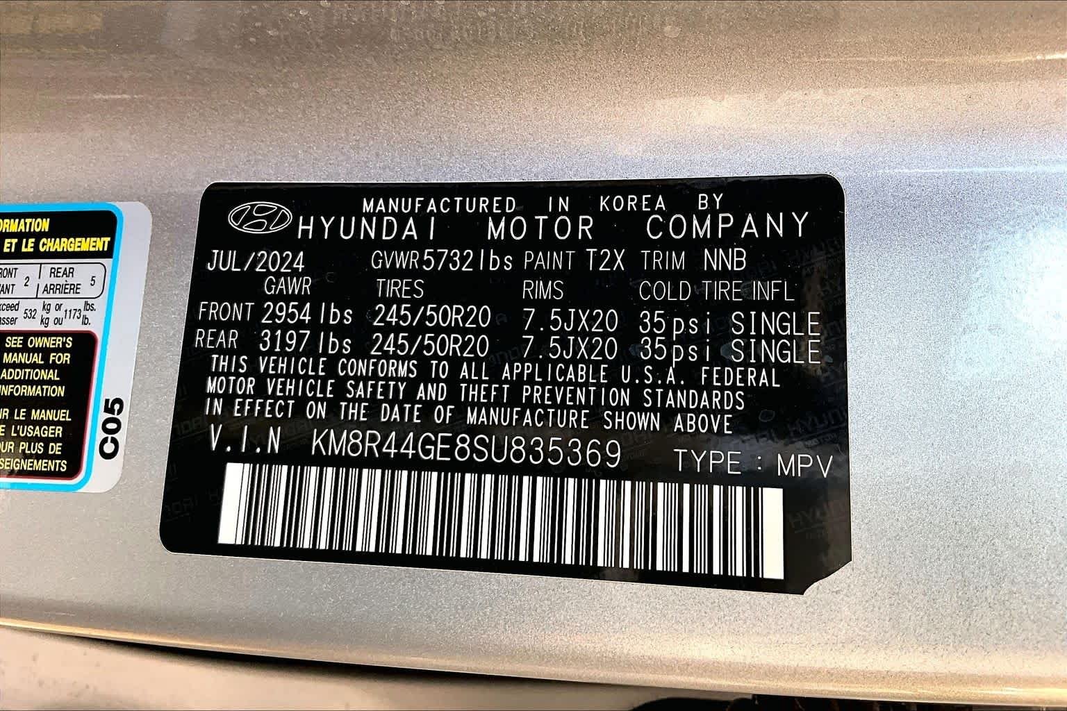 Used 2025 Typhoon Silver Hyundai SEL Premium 7P image 36