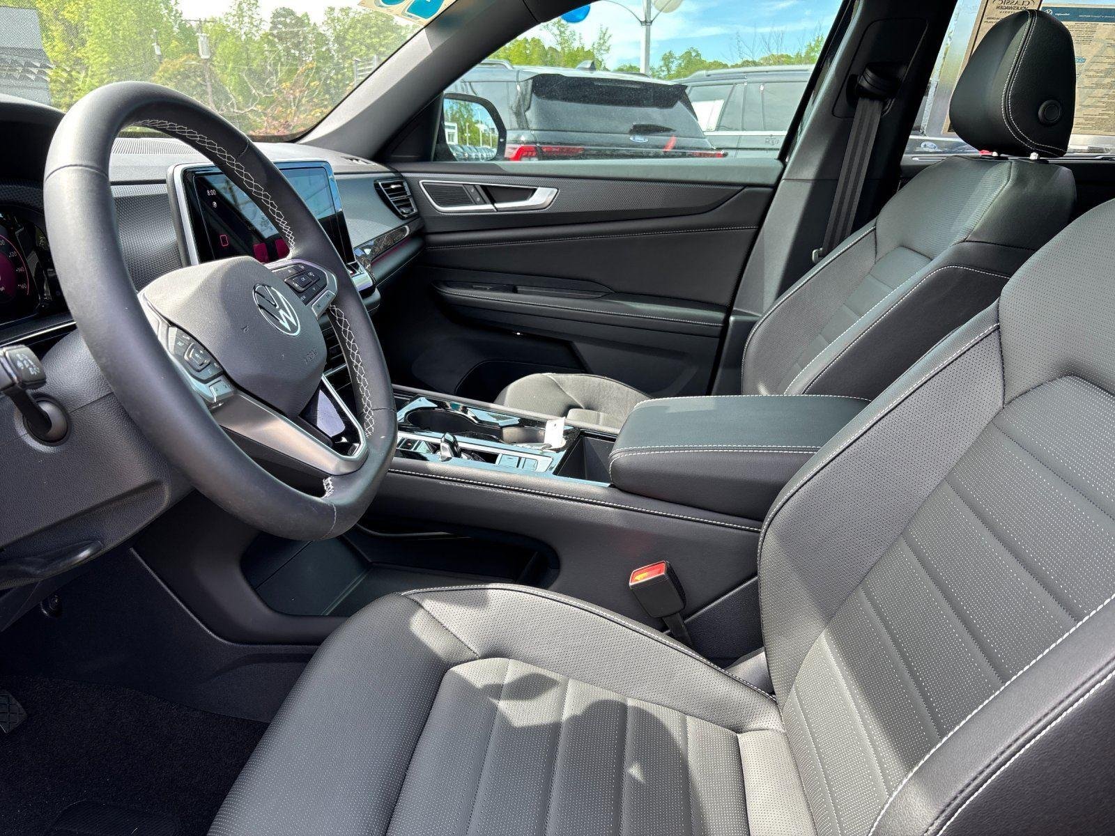 2025 Volkswagen Atlas Cross Sport SEL - Photo 15