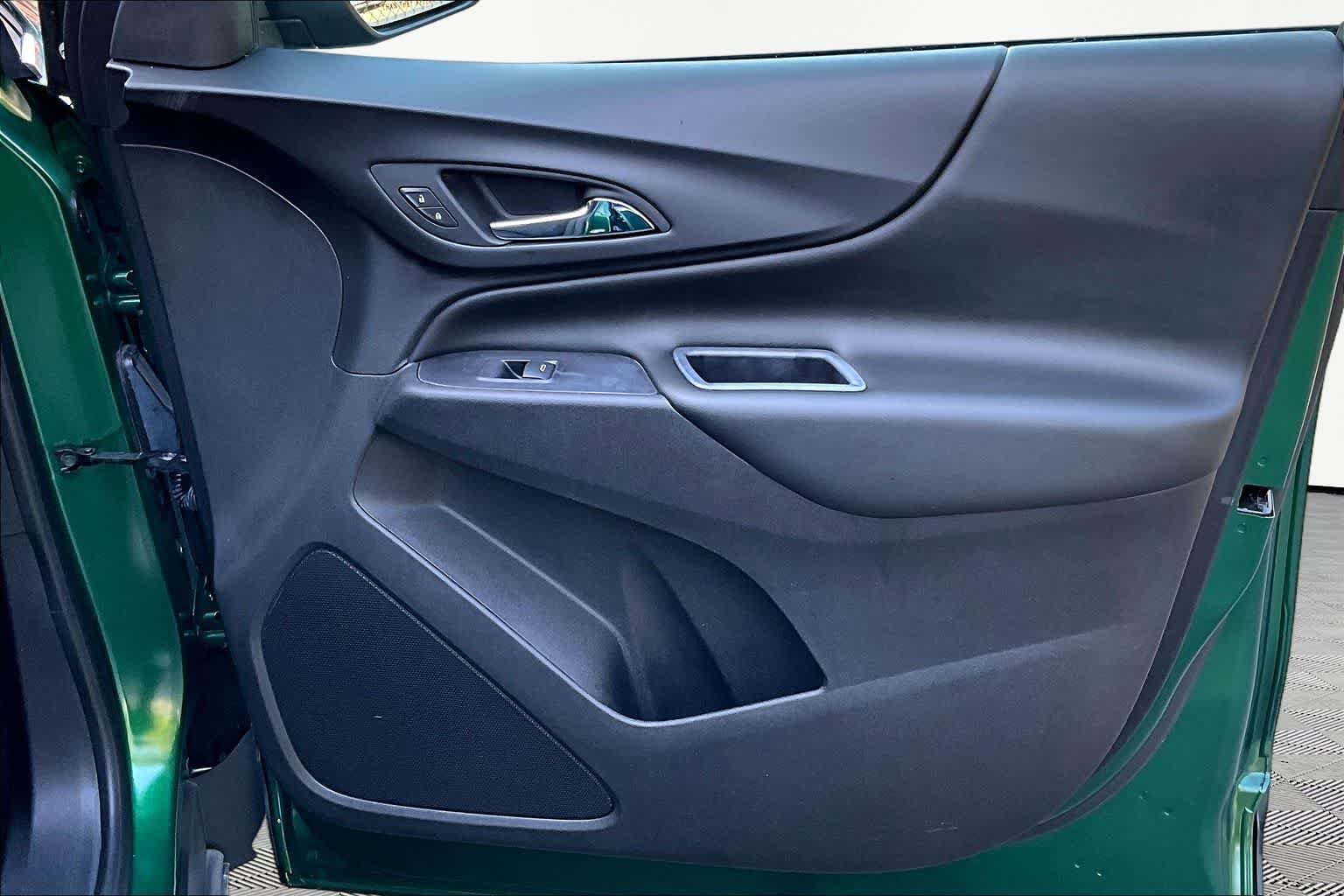 Used 2019 Ivy Metallic Chevrolet LT image 22