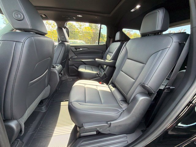 New 2027 Mosaic Black Metallic Chevrolet LT image 25