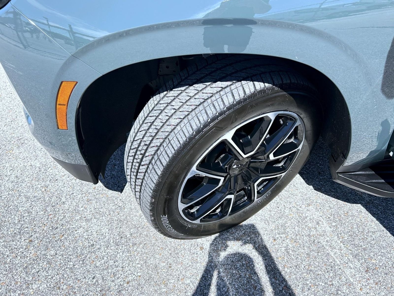 Used 2025 Gray Chevrolet RST image 23