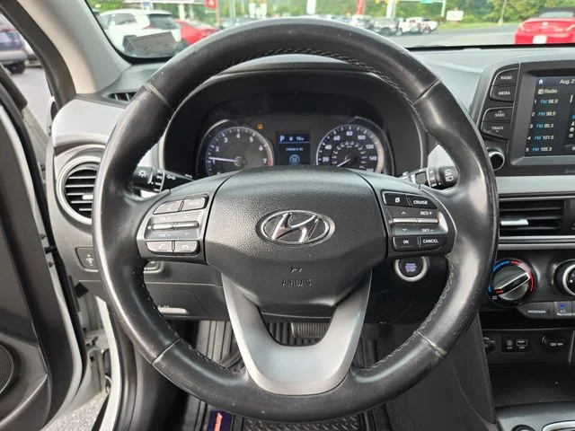 Used 2020 White Hyundai SEL image 31