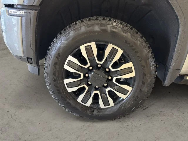 New 2026 Silver GMC Denali Ultimate image 15