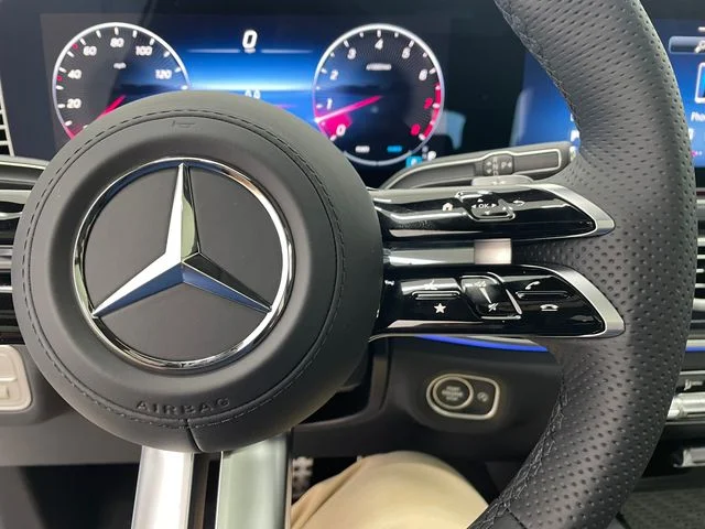 New 2026 Moonlight White Metallic Mercedes-Benz GLE 350 image 25