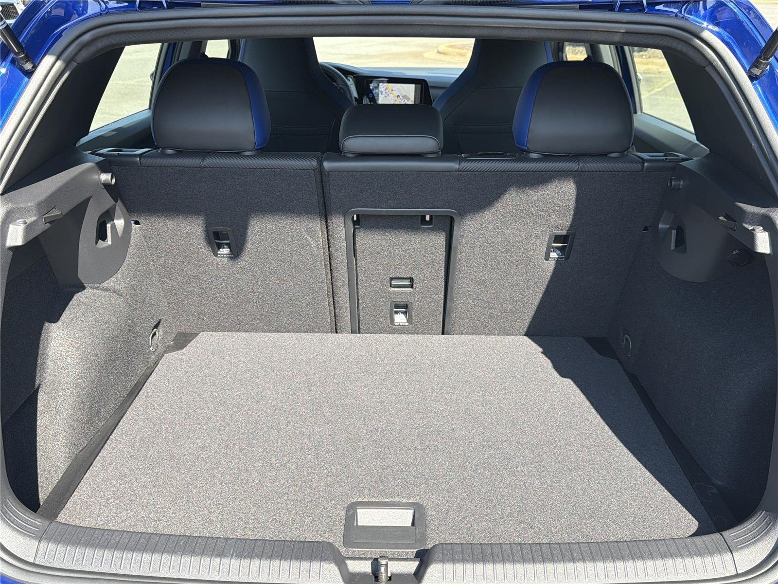 Used 2024 Lapiz Blue Metallic Volkswagen SUN image 27
