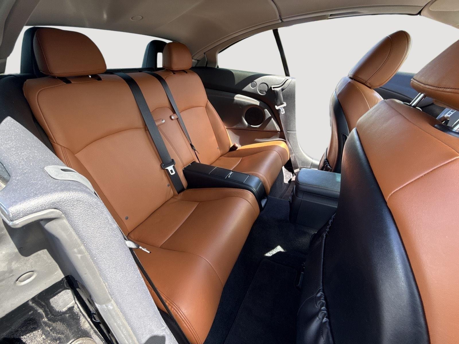 Used 2011 Obsidian Lexus Base image 4