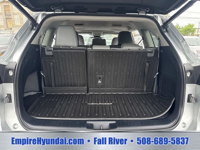 2020 Toyota Highlander XLE - Photo 7