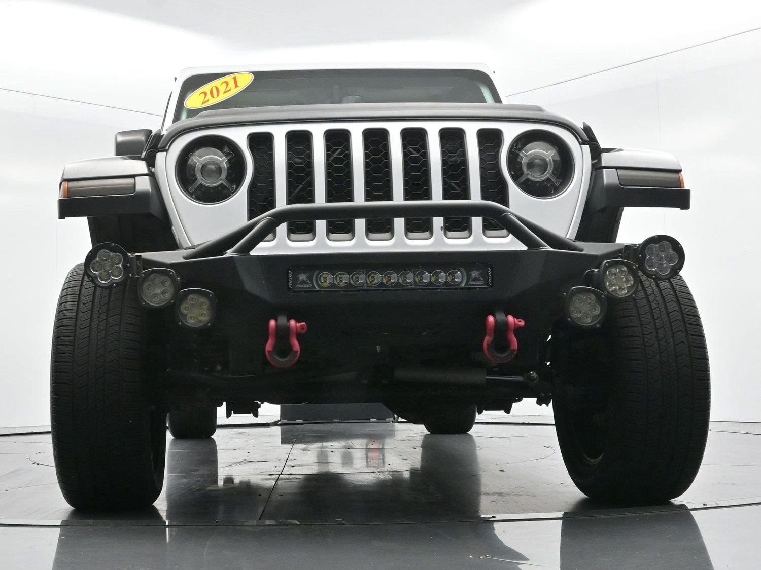 Used 2021 Bright White Clearcoat Jeep Rubicon image 43