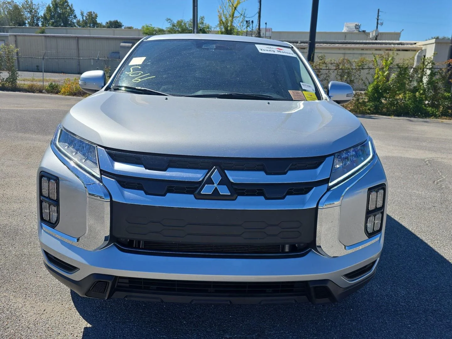 Used 2026  Mitsubishi SE image 10