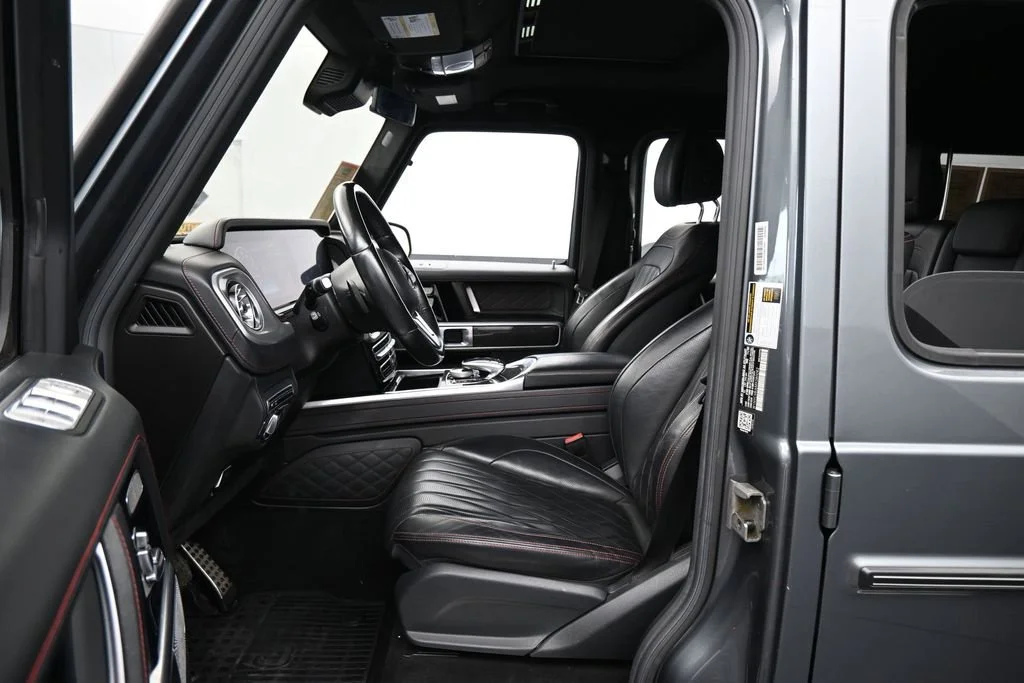 Used 2021 Gray Mercedes-Benz G 550 image 11