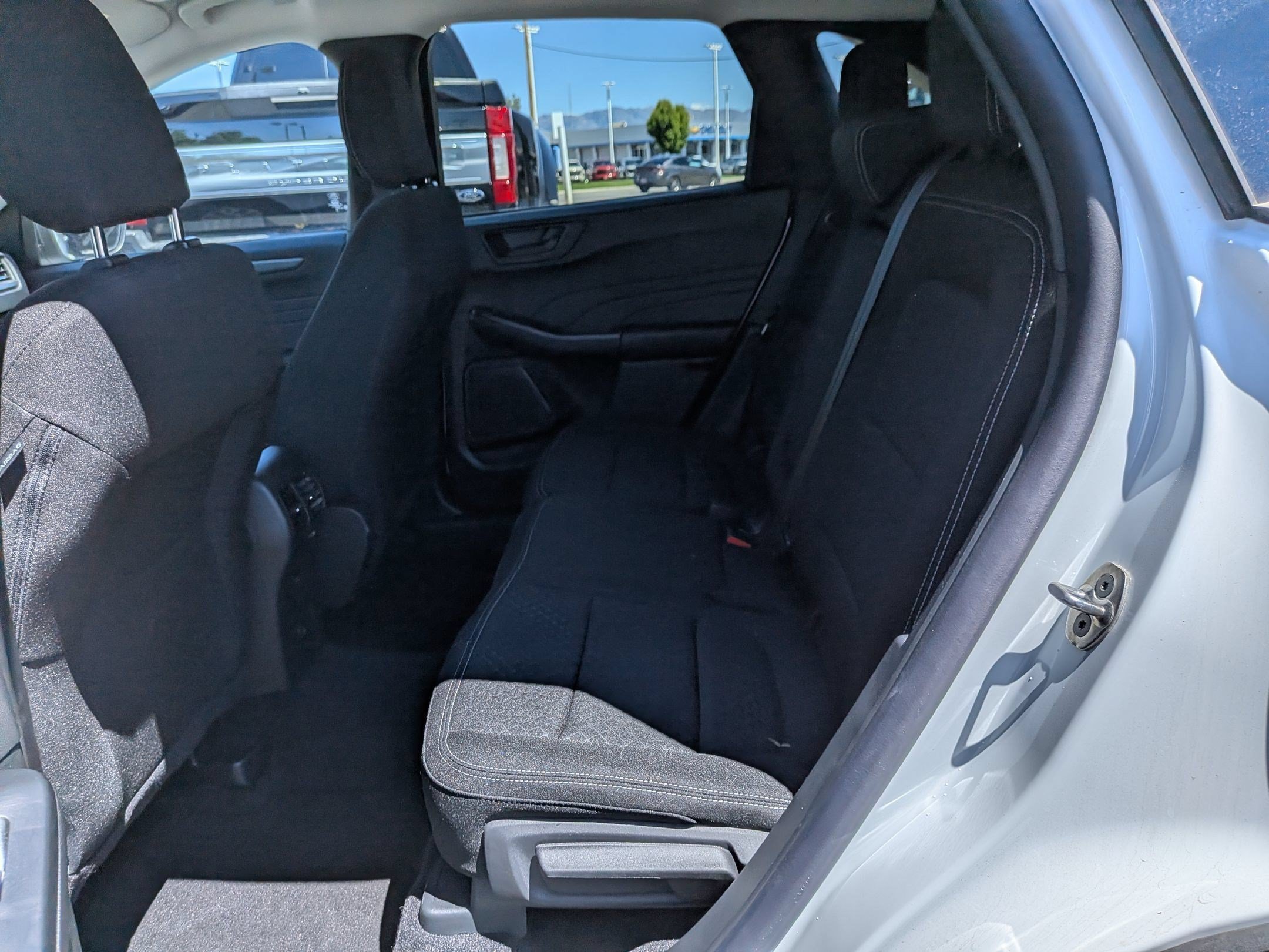 Used 2025 Oxford White Ford Active image 29