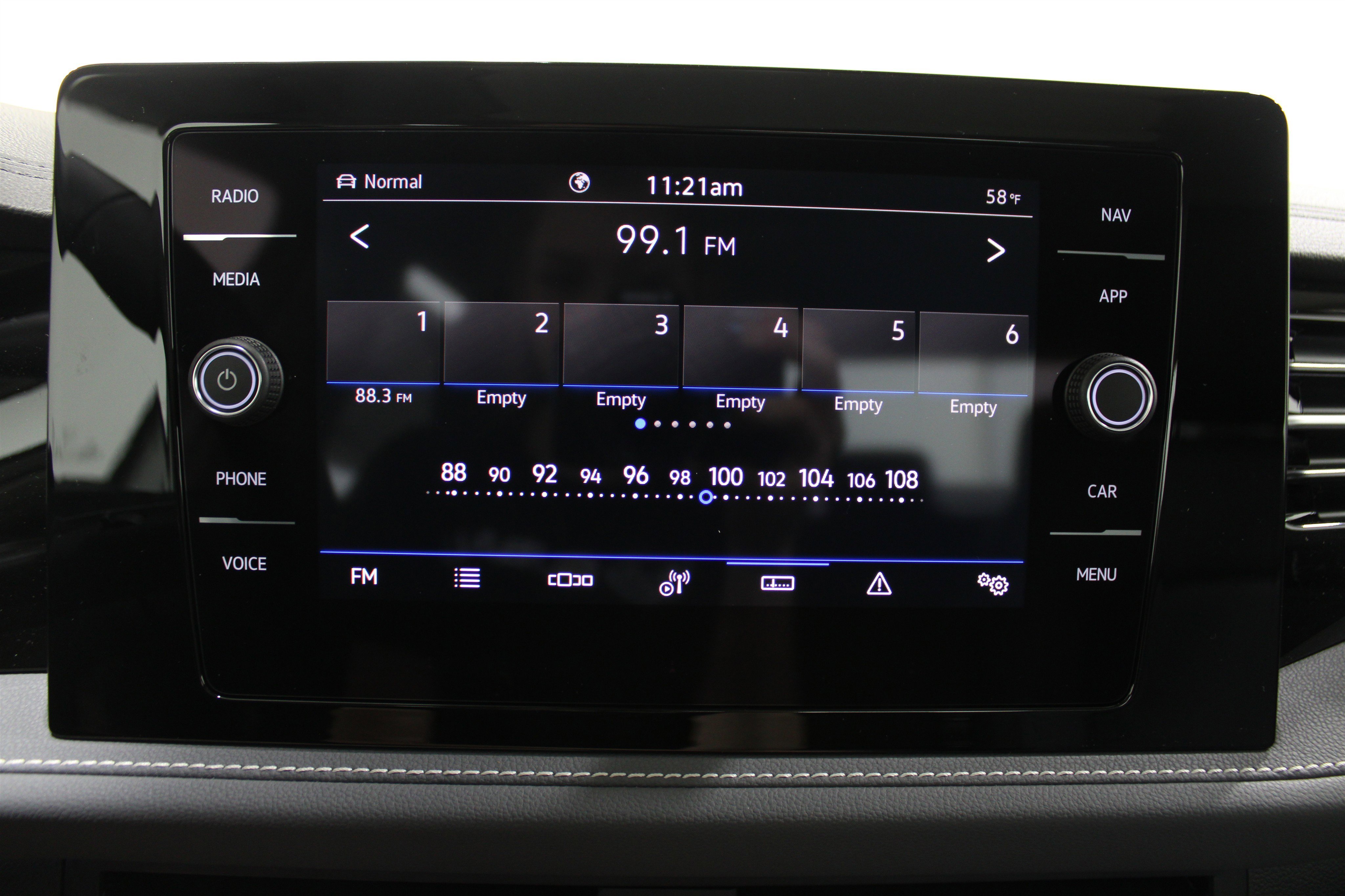 New 2026 Opal White Pearl Volkswagen SEL image 13