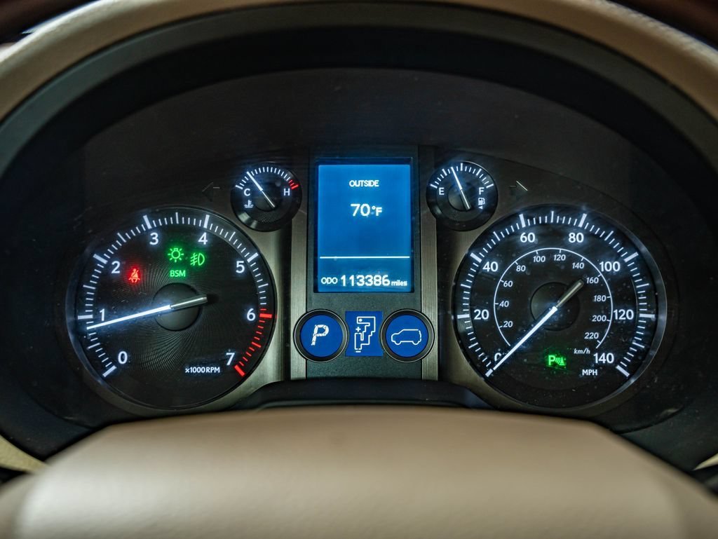 Used 2016 Nebula Gray Pearl Lexus 460 image 25