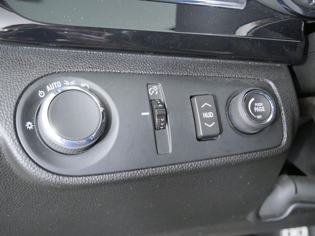 Used 2016 Black Chevrolet Base image 38