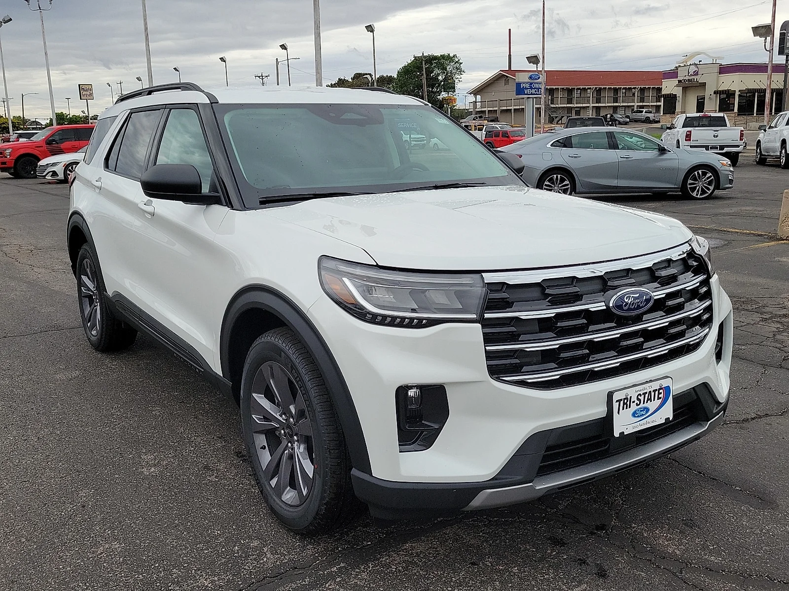 New 2026 Star White Metallic Tri-Coat Ford Active image 6