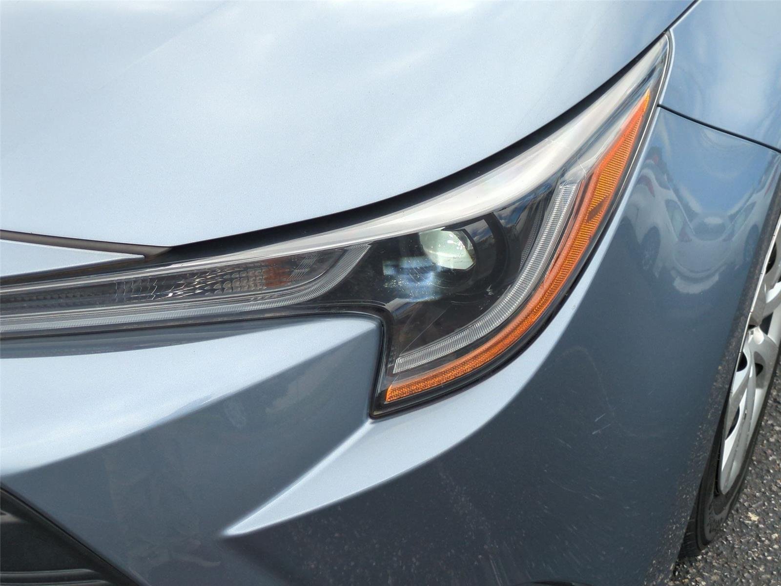 Used 2023 Celestite Toyota LE image 9