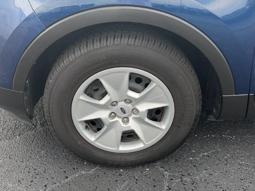 Used 2012 Blue Ford Base image 20