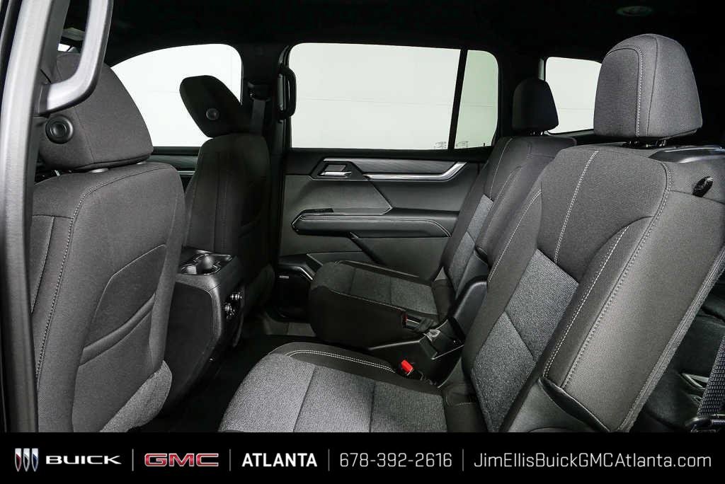 2026 GMC Acadia Elevation - Photo 18