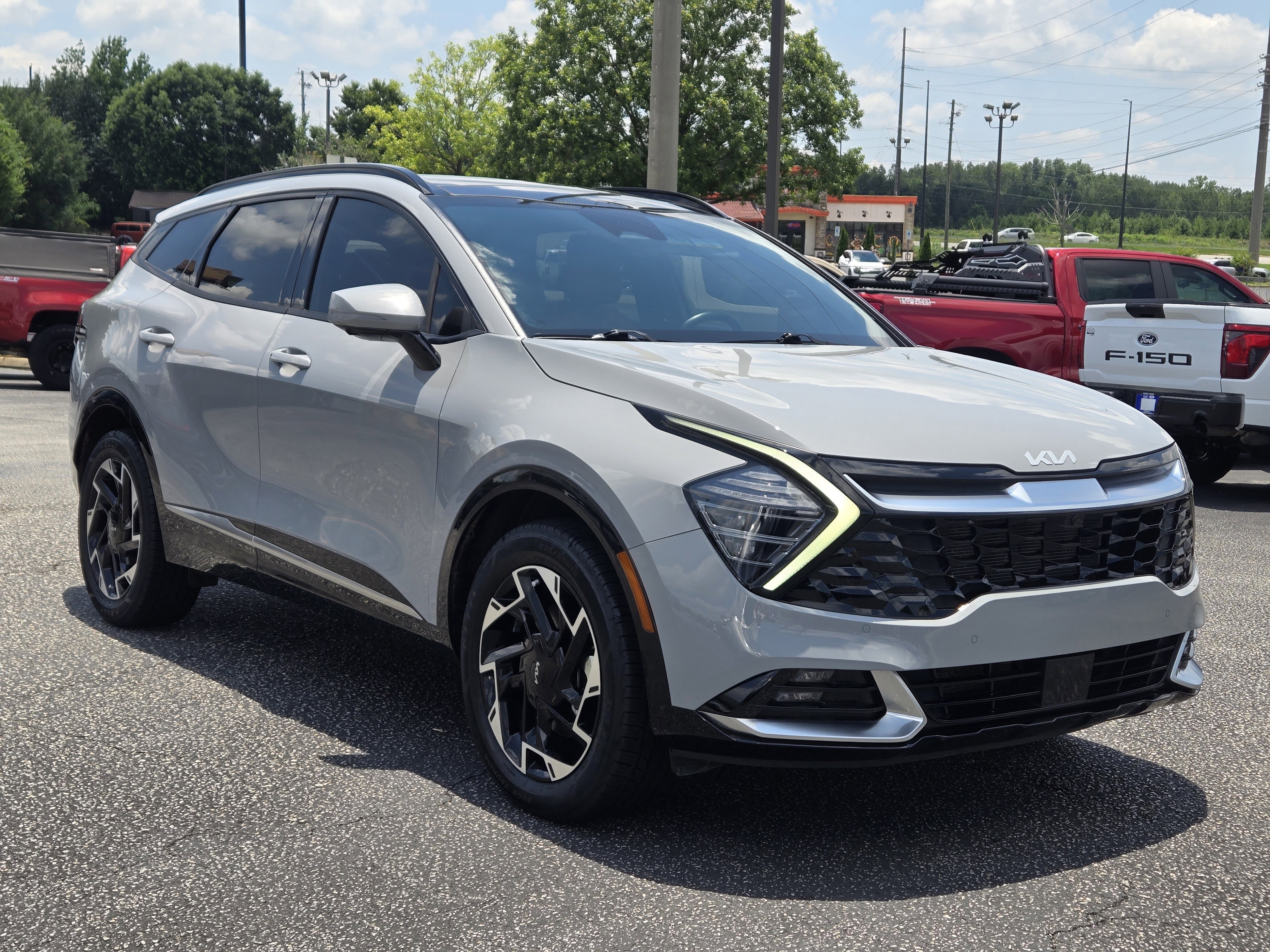 Certified Used 2023 Wolf Gray Kia SX-Prestige image 6