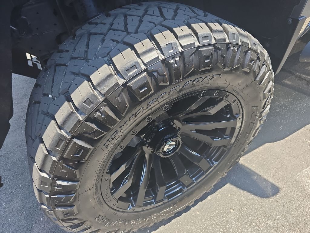 Used 2020 Gray Chevrolet LT Trail Boss image 26
