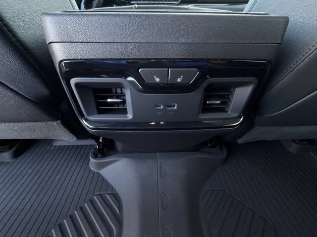 2026 Chevrolet Silverado 1500 ZR2 - Photo 23