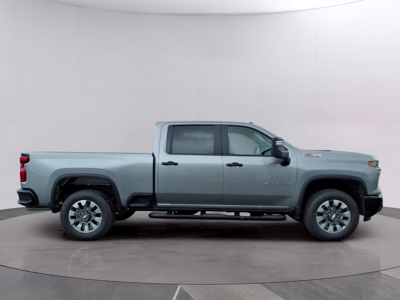 New 2026 Sterling Gray Metallic Chevrolet Custom image 6